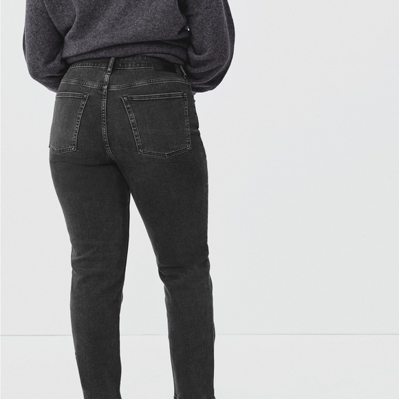 Everlane Sz 31 The Curvy Cheeky® Straight Jean - Picture 4 of 12